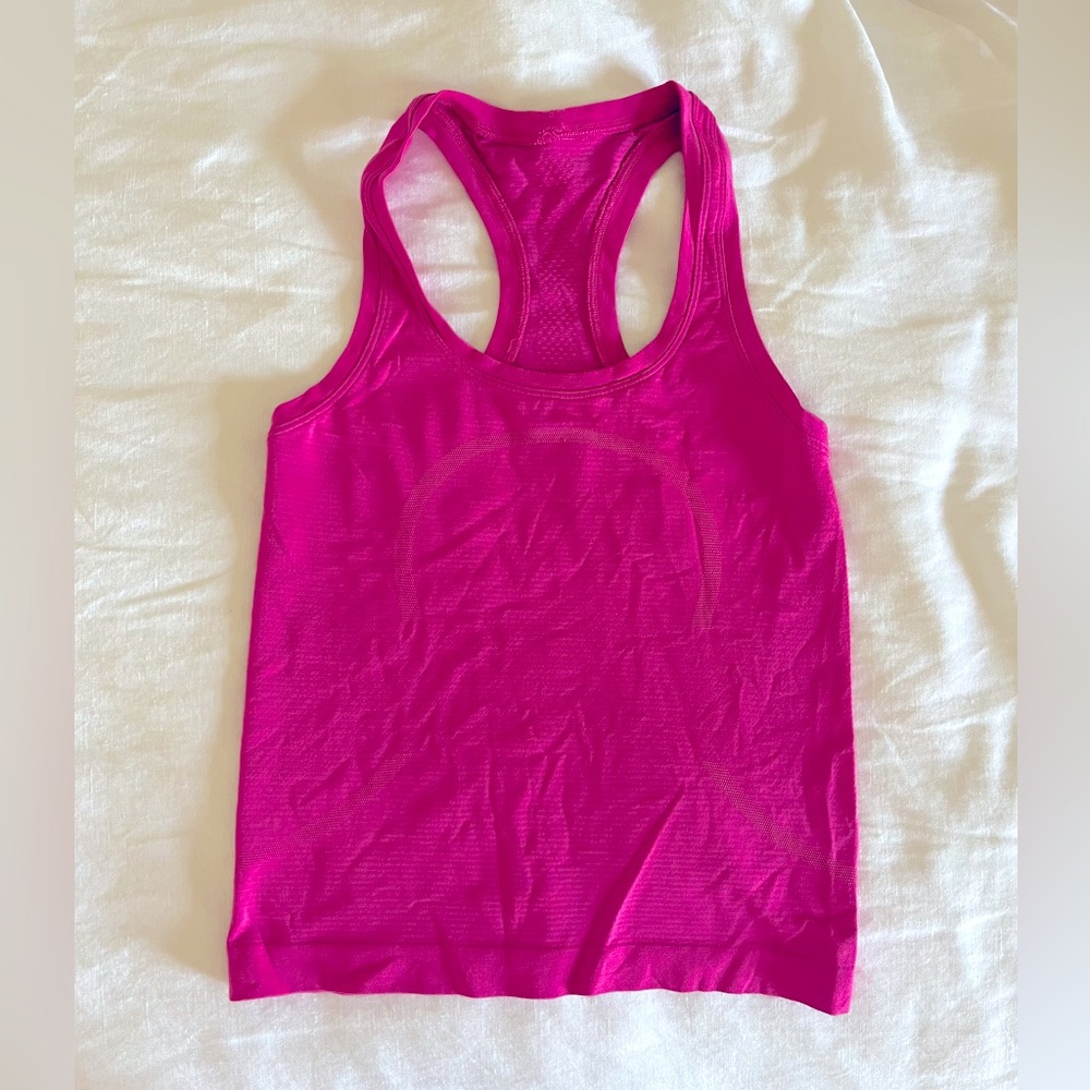 Sonic pink tank from lululemon